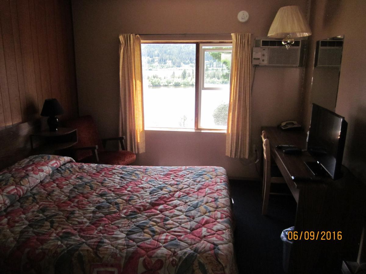 Valleyview Motel Williams Lake Exterior photo